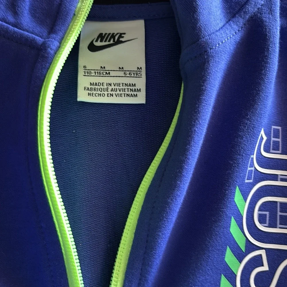Nike Boys Just Do It, Zip Pull Over Size M-6, NWT - Picture 4 of 4